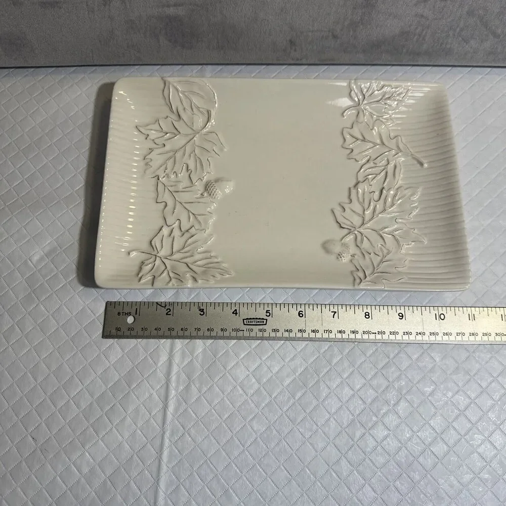 Hallmark Fall Foliage‎ Leaves Acorns Rectangular Tray White distressed